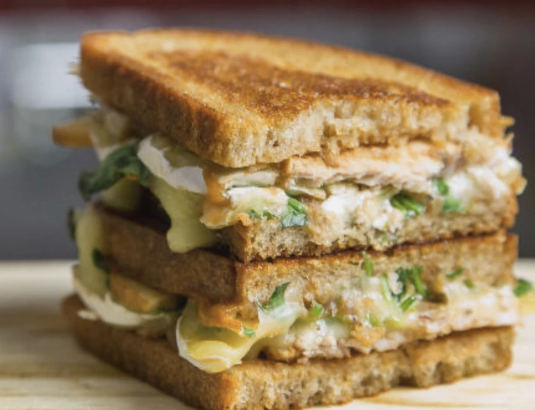 Turkey Toast with Apple