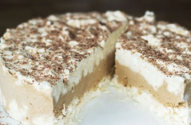 Ice Cream Cake “Semifreddo” with Meringue step 14