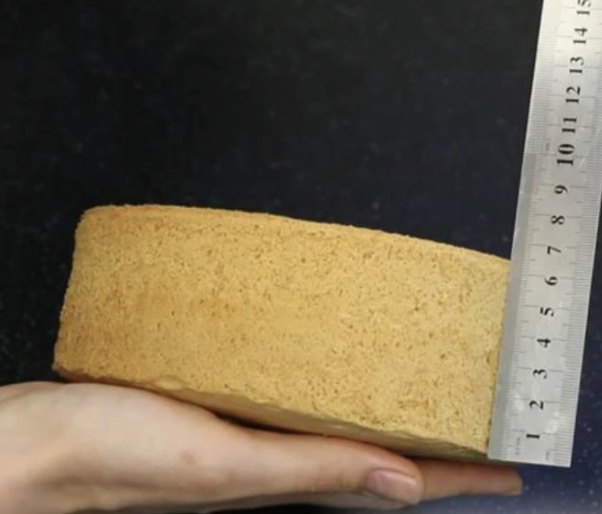 Sponge Cake with Custard and Strawberries step 9