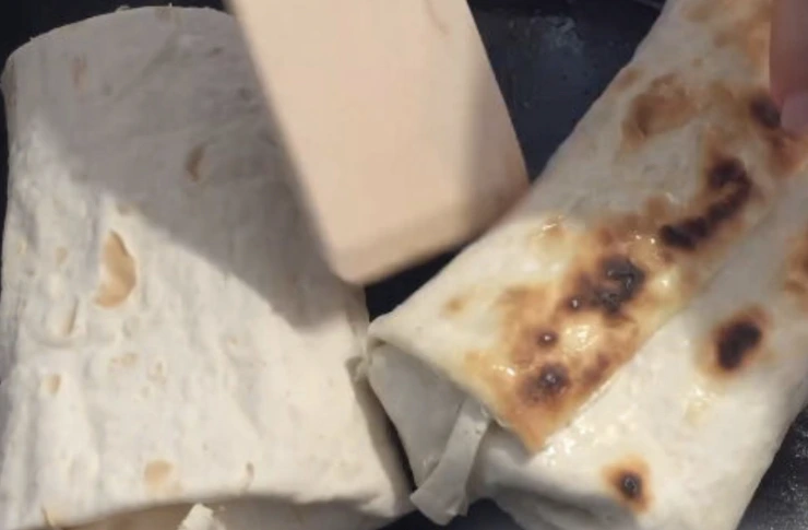 Lavash Envelopes (Rolls) with Mozzarella, Tomatoes and Basil step 3