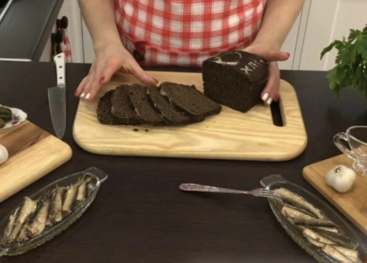 Sprat Sandwiches step 1