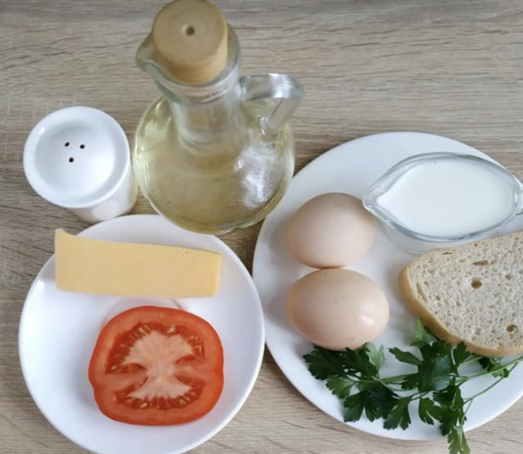 Omelette Sandwich step 1