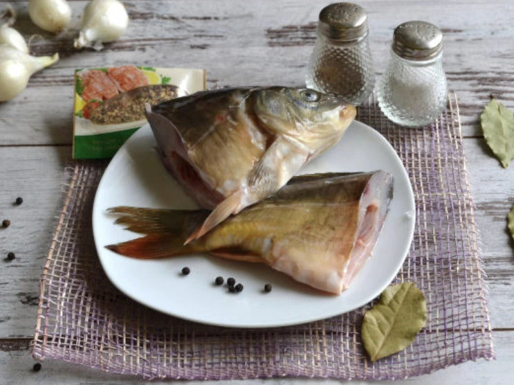 Jellied Mirror Carp step 1