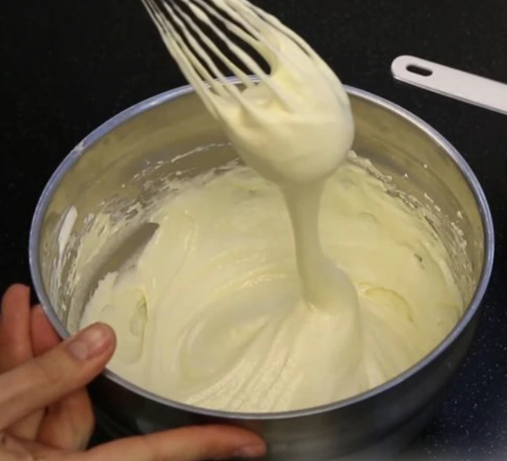 Sponge Cake with Custard and Strawberries step 6