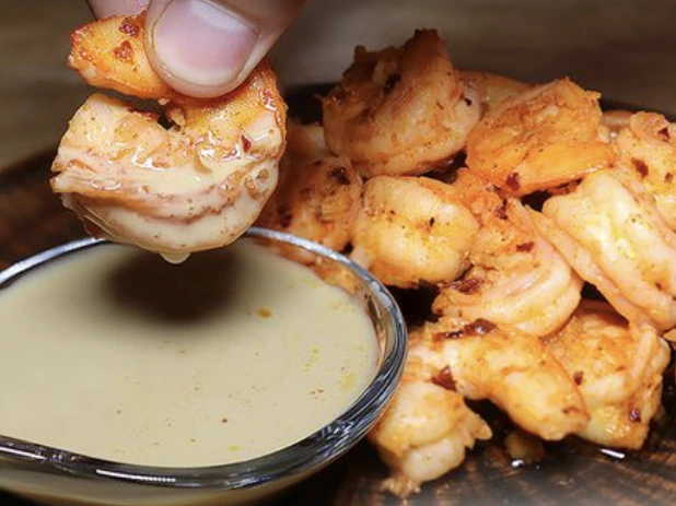 Spicy Fried Shrimps with Garlic (in Butter) step 7