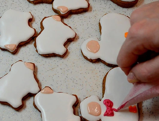Gingerbread Glaze for Painting
