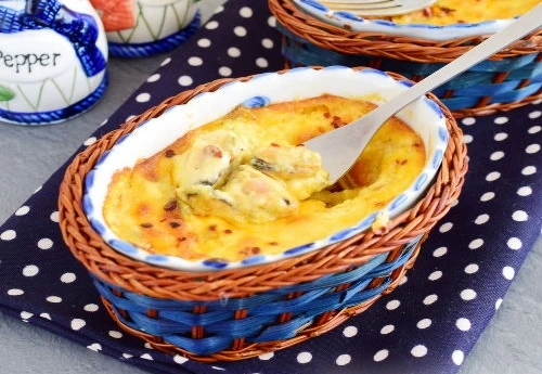 Mussels Baked in Mornay Sauce