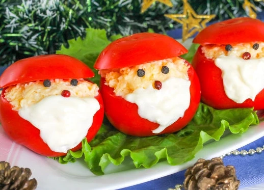 Tomato Appetizer “Santa Claus”