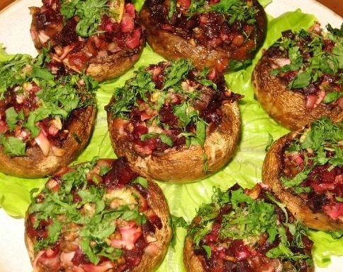 Baked Champignons Stuffed with Beets