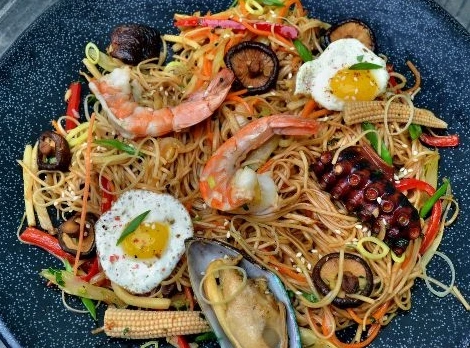 Asian Noodles with Seafood