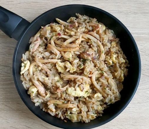 Rice with Squid and Egg step 12