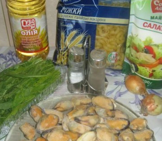 Pasta with Mussels step 1
