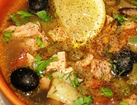 Meat Solyanka with Mushrooms