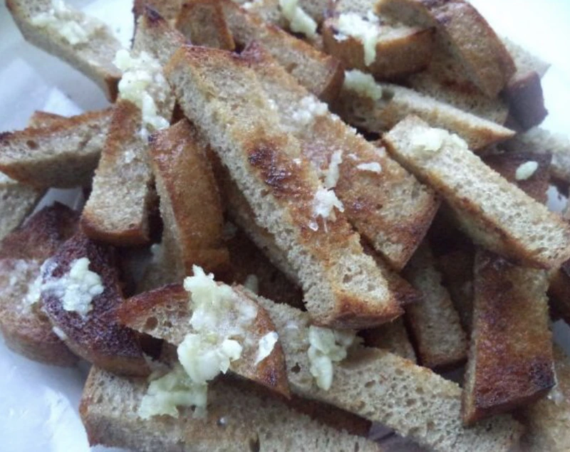 Garlic Croutons (Best Recipe) step 5