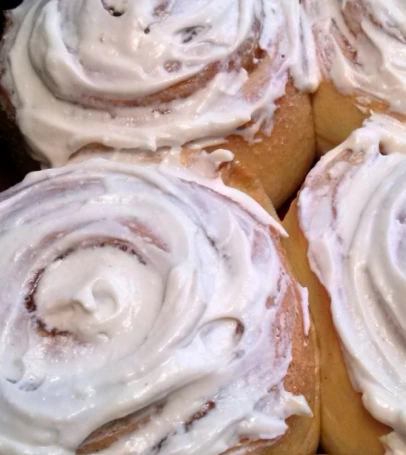 Cinnabon Cinnamon Rolls step 6