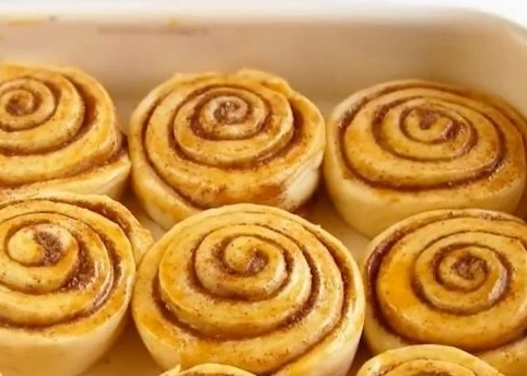 Cinnamon Rolls (Simple and Tasty) step 4