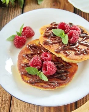 Tortillas with Raspberries and Ricotta