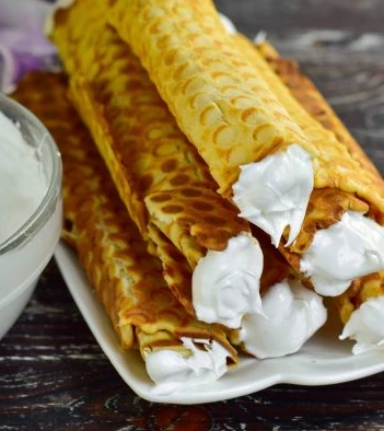 Filling For Wafer Rolls