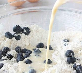 Blueberry Cakes step 3