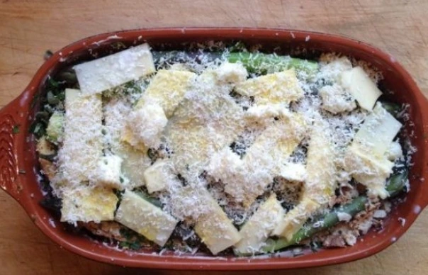 Asparagus Gratin with Cheese