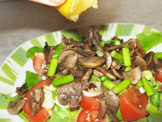 Asparagus Salad with Mushrooms step 7