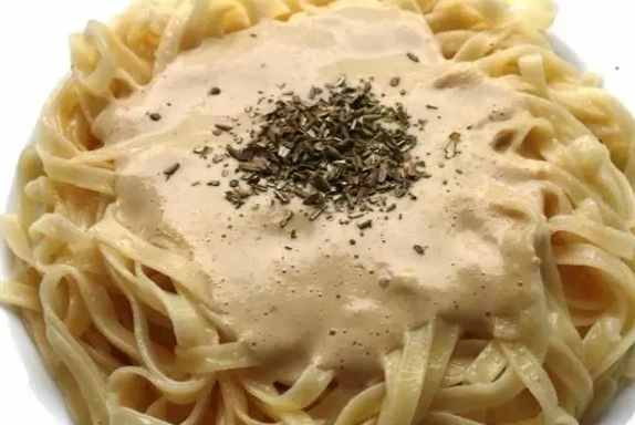 Vegan Sauce “Alfredo”