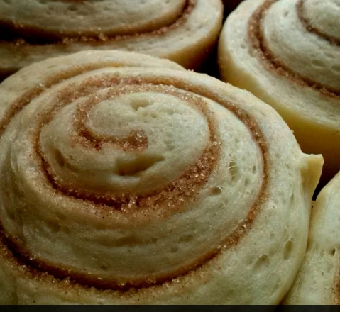 Cinnabon Cinnamon Rolls step 4