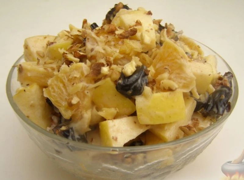 Fruit Salad with Prunes