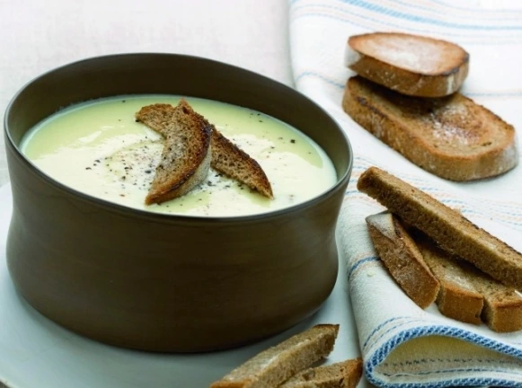 Flavored Italian Zucchini Soup