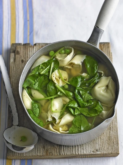 Tortellini and Spinach Soup Recipe