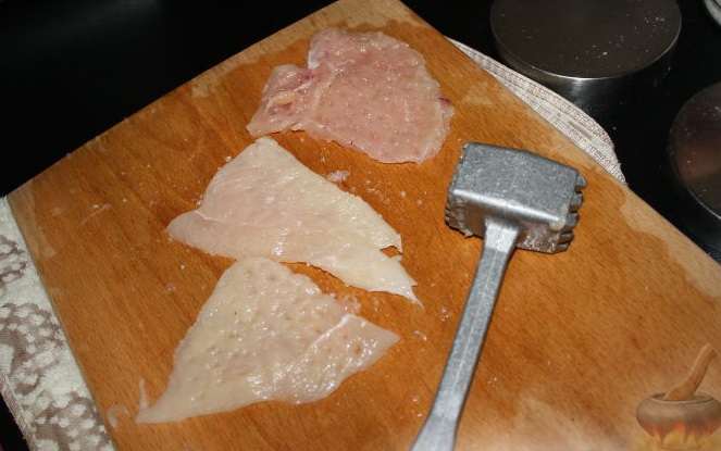 Chicken Schnitzel step 2