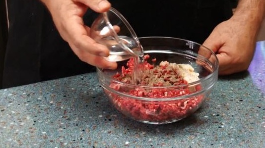 Ground Beef Schnitzel step 2