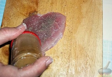 Pork Schnitzel step 3