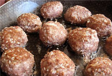 Meatballs with Potatoes step 1