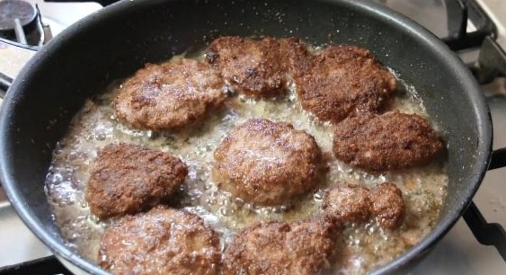 Ground Beef Schnitzel step 6