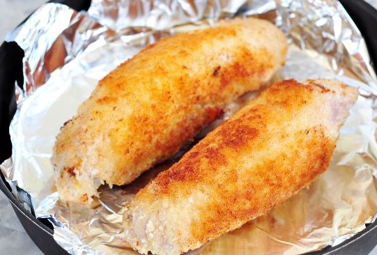 Pork or Veal Schnitzel Stuffed with Cheese step 7