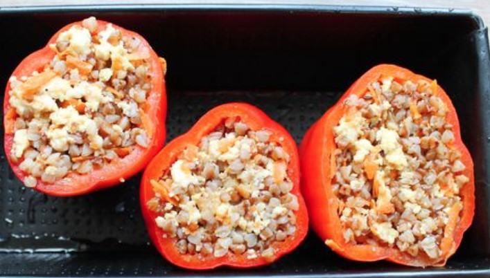 Baked Bell Pepper Stuffed with Buckwheat and Cheese step 9