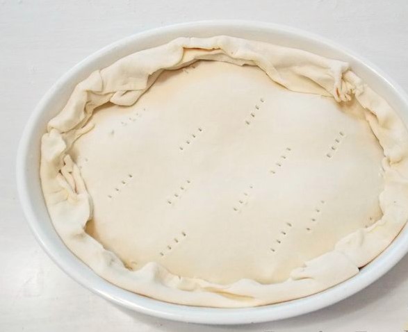 Fried Eggs in Puff Pastry, with Ham and Onions step 5