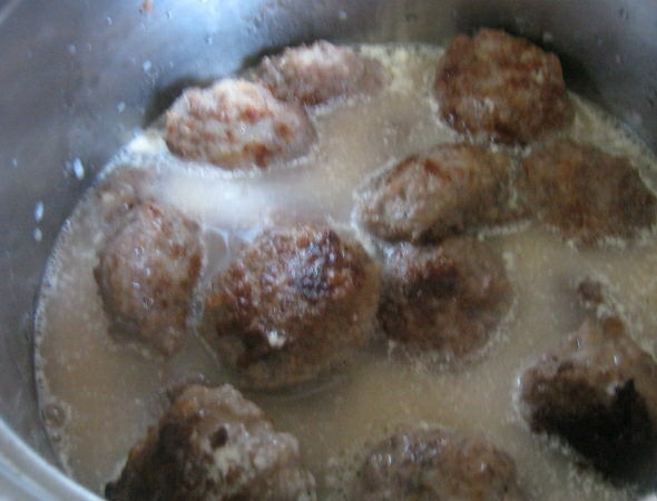 Meatballs with Rice step 4