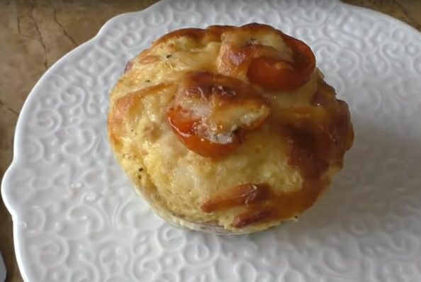 Bread Muffins with Cheese and Sausage step 4