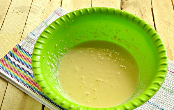 Curd Pudding with Cherries step 1