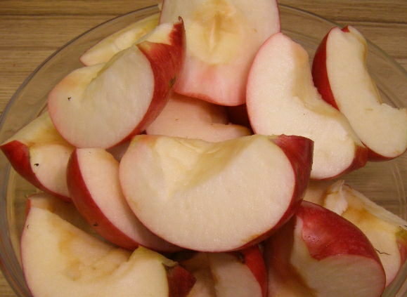 Chicken Thighs Baked with Apples step 4