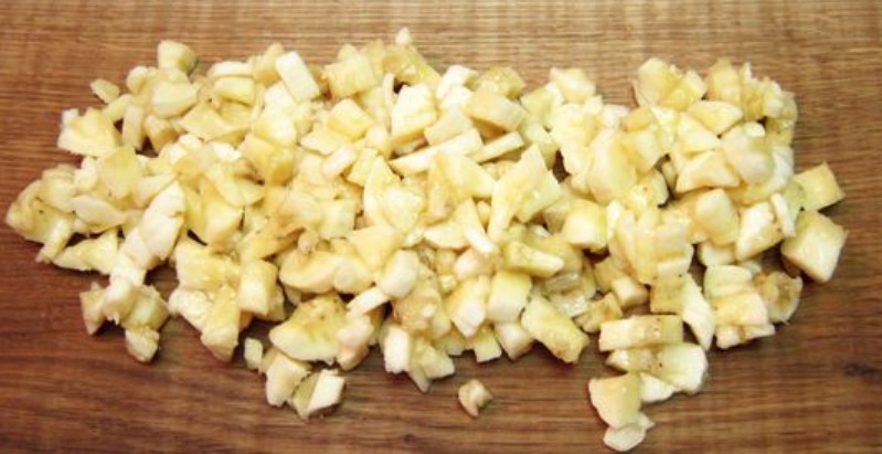 Oatmeal with Banana and Whipped Egg Whites step 1