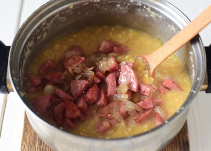 Pea Porridge with Sausage step 8