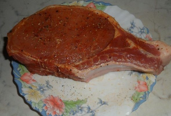 Pork Steak with Mushroom Sauce step 1