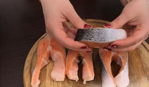 Red Fish Steaks (in the Oven) step 1