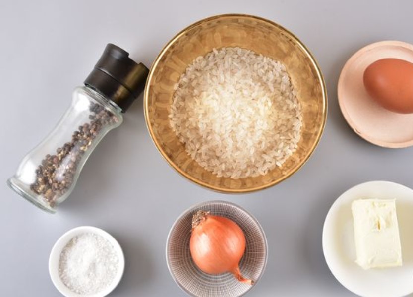 Rice Porridge with Boiled Eggs step 1