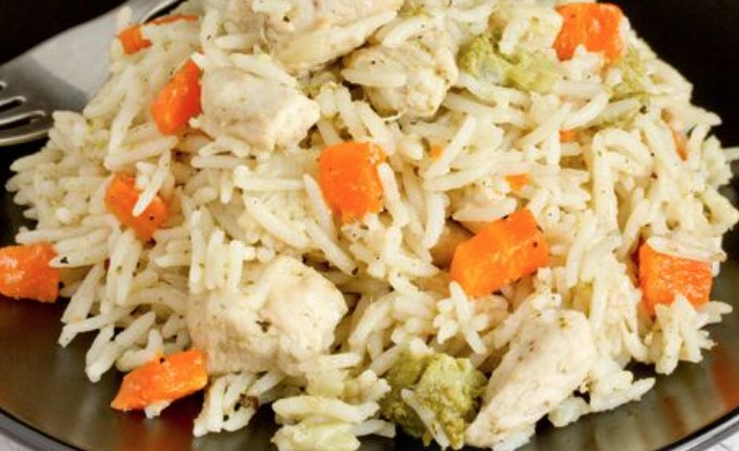 Rice with Chicken, Broccoli and Cauliflower
