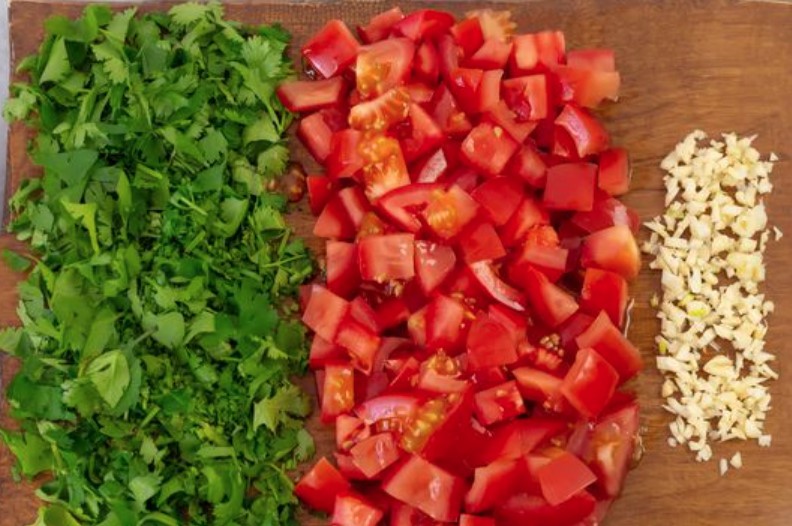 Rice with Cilantro and Tomatoes step 3