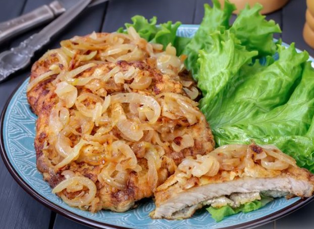 Pork Chops With Onions